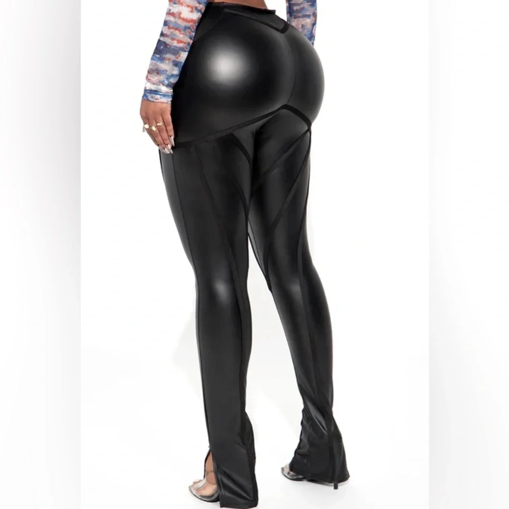 Do It Black Leather Leggings NEW 🏷️